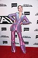 karlie kloss christian siriano step out project runway premiere 22