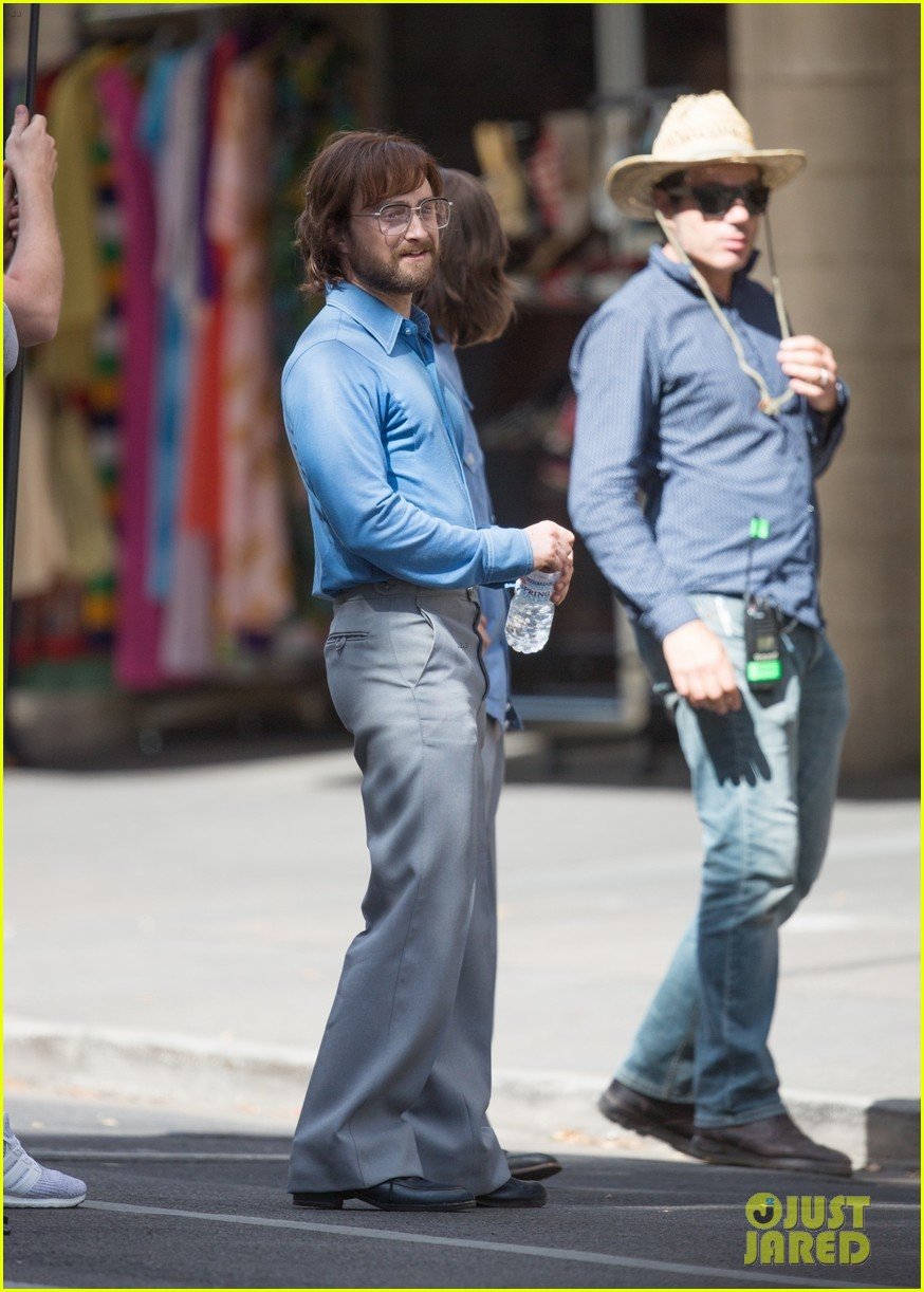 daniel radcliffe sports long hair and beard on escape from pretoria set 044256493