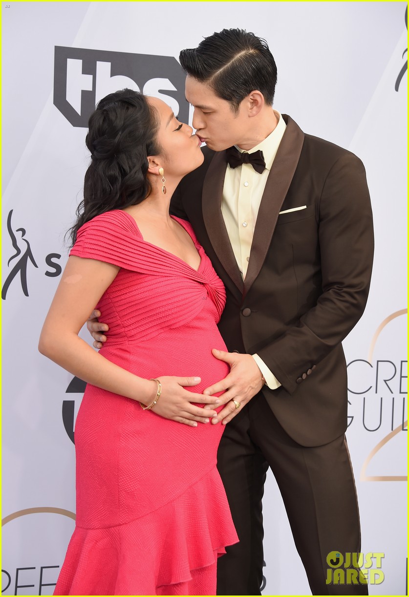 harry shum jr welcomes first child with wife shelby rabara 014264094