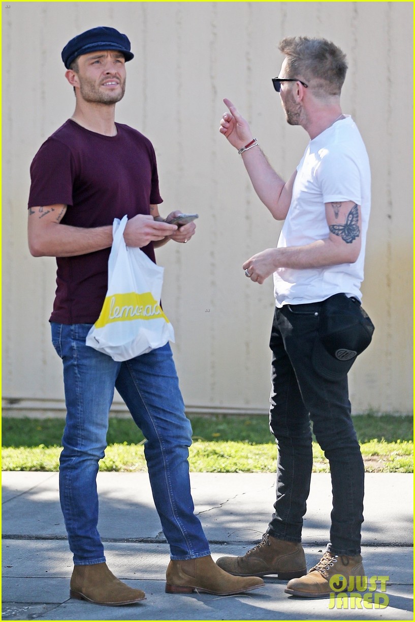 ed westwick is all smiles at lunch in la 01