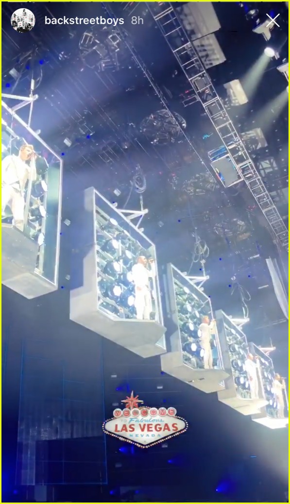 The Backstreet Boys Emotionally Perform Final Show of 'Larger Than Life