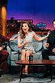 linda cardellini talks getting fired from family guy sitting next to seth macfarlane 04