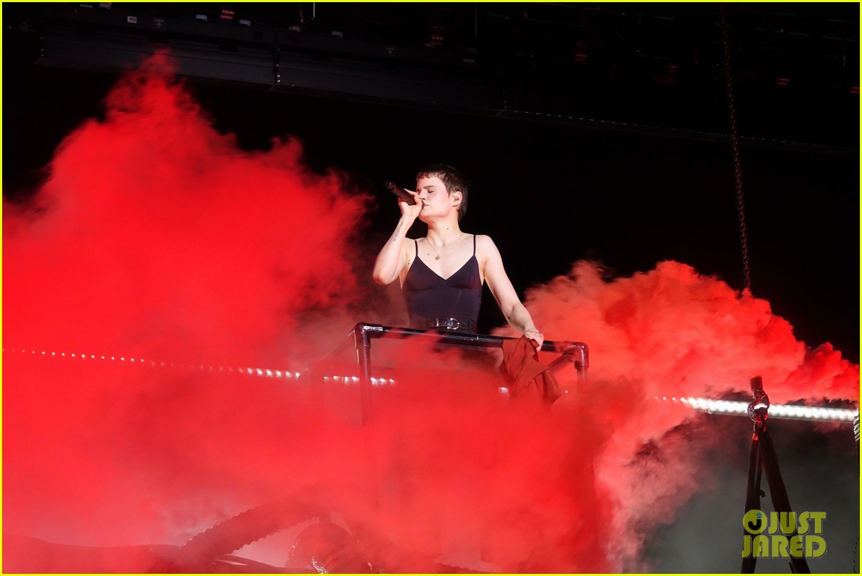 christine and the queens coachella performance 024272767