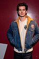 andrew garfield on straight actors taking lgbtq roles my job right now is to pay attention 01