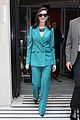 anne hathaway puts fun spin on traditional suit look 21