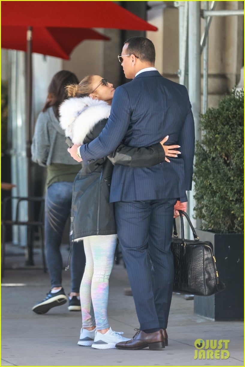 jennifer lopez and alex rodriguez share a kiss while out in nyc 05