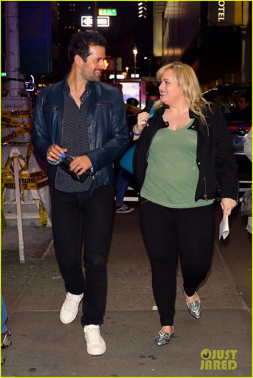 rebel wilson cats co star robert fairchild hang out in nyc 014277403