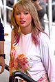 taylor swift steps out in nyc as april 26 draws closer 04