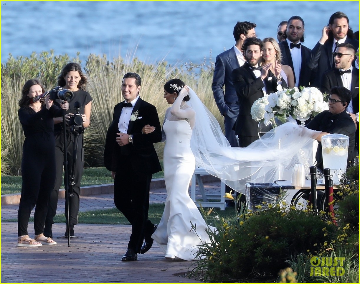 Val Chmerkovskiy Marries Jenna Johnson in Romantic Oceanfront Ceremony