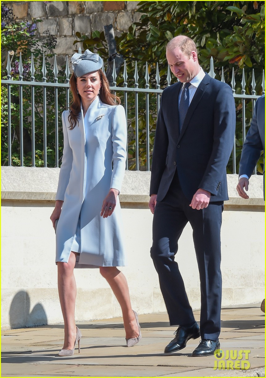 Prince William & Kate Middleton Attend Easter Sunday Services Photo