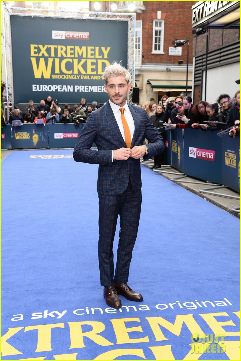 zac efron lily collins premiere extremely wicked in london 124277204