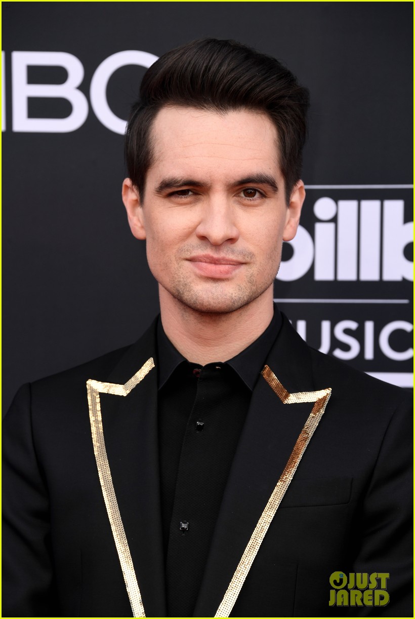 brendon urie bbmas may 2019 044280503