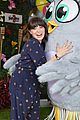 sterling k brown rachel bloom jason sudeikis step out angry birds 2 photo call 03