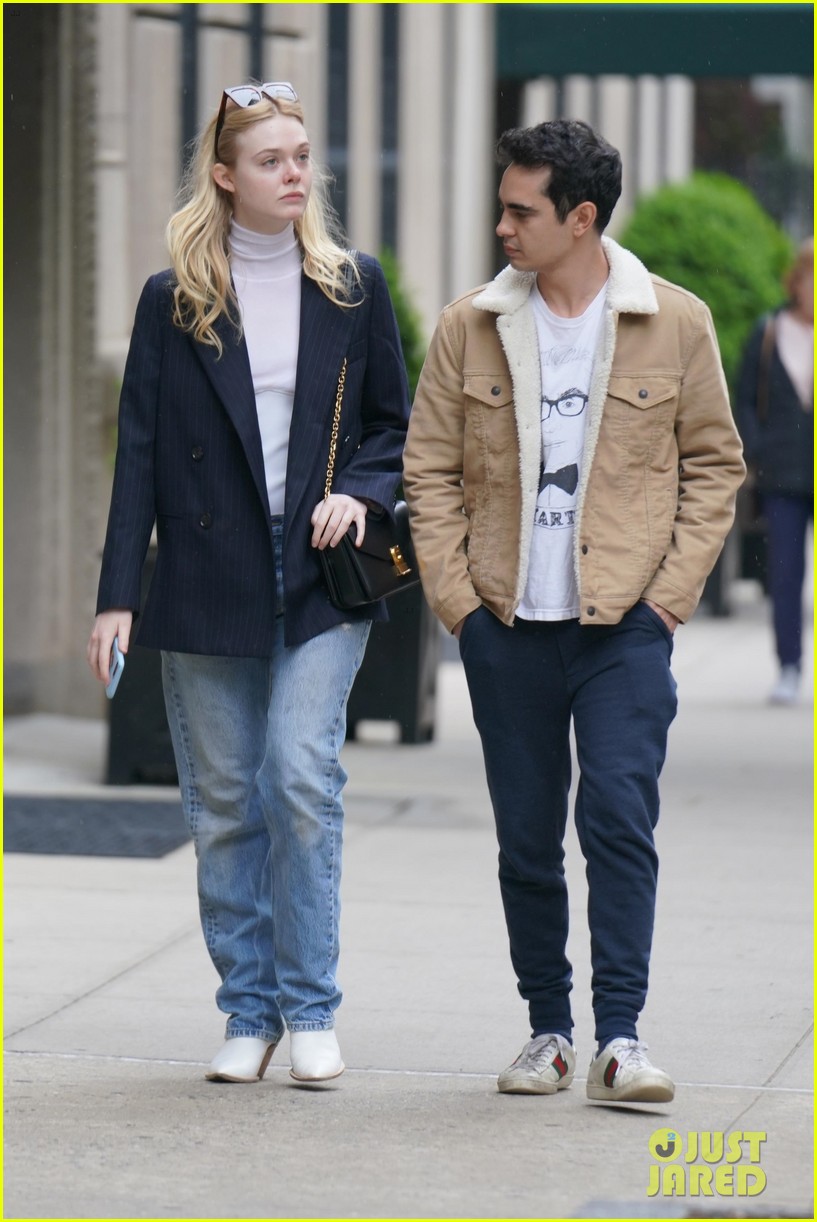 rumored new couple elle fanning max minghella go for nyc stroll 014282784