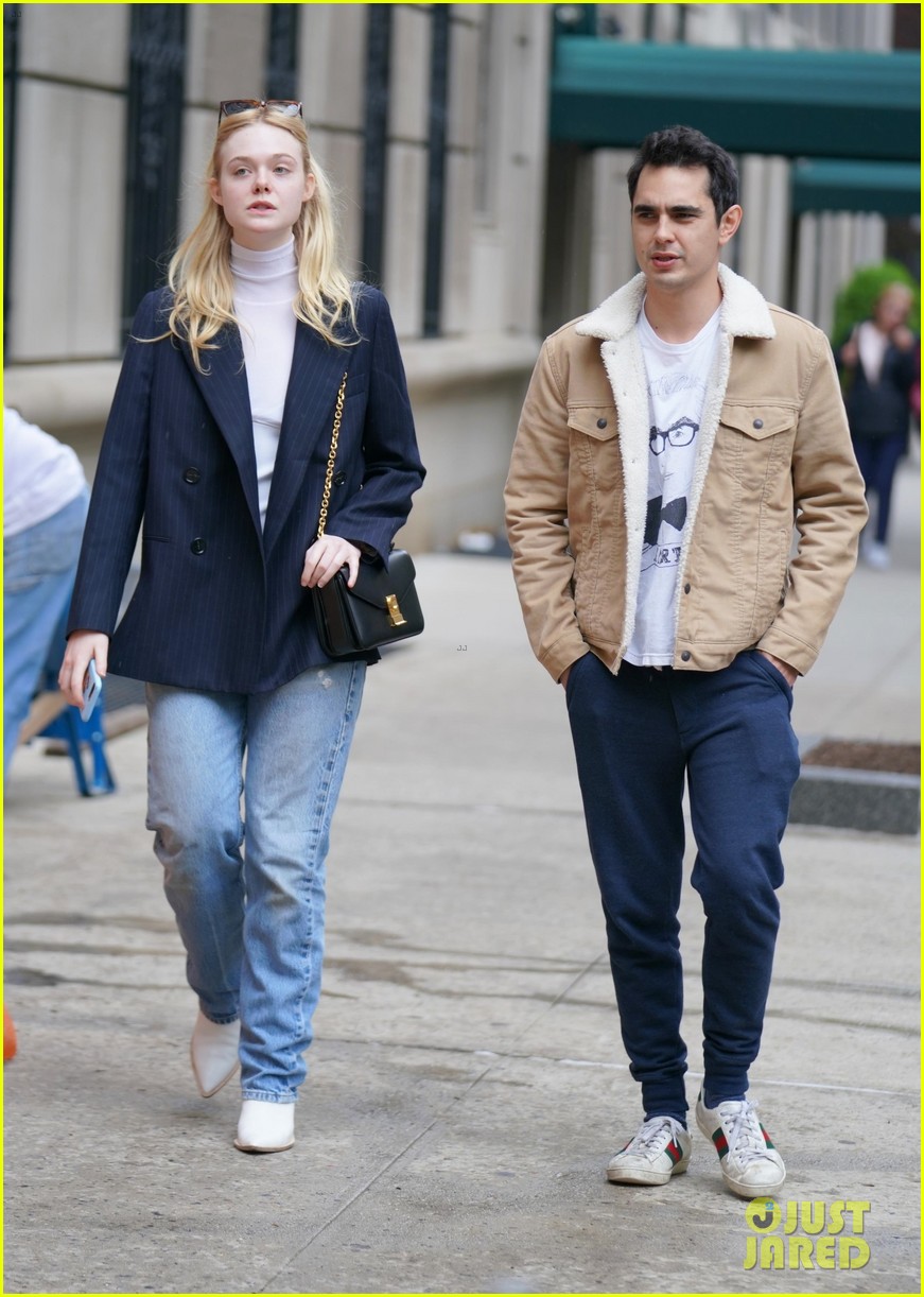 rumored new couple elle fanning max minghella go for nyc stroll 054282788