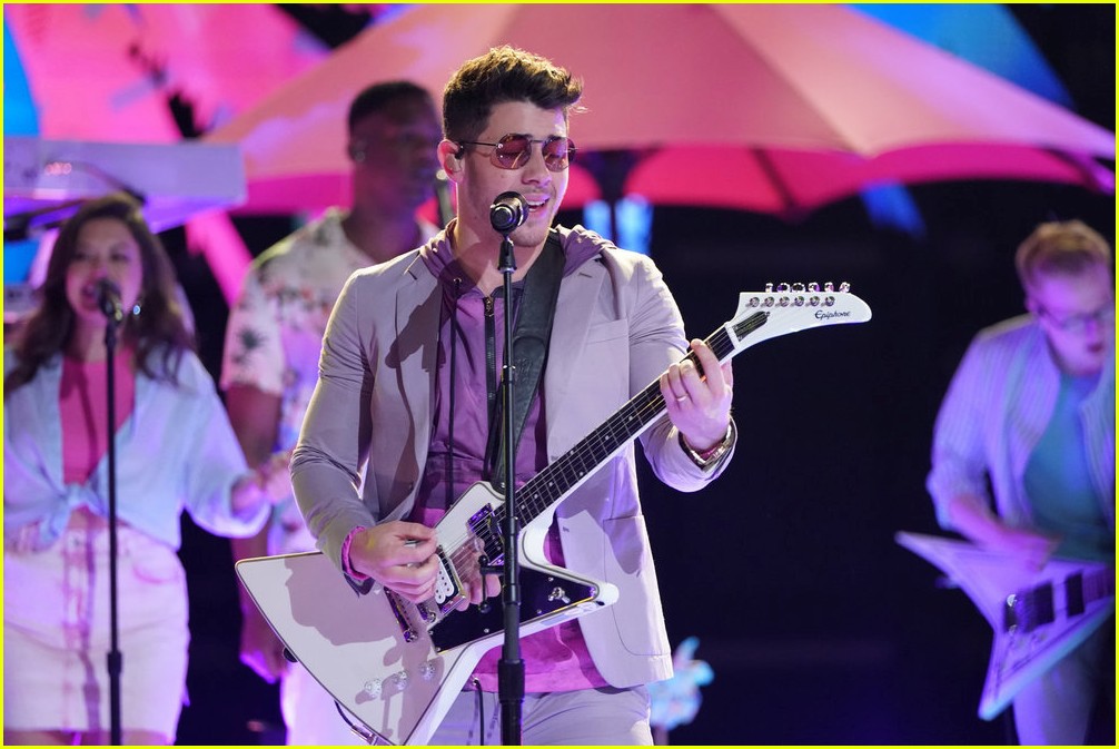 the voice jonas brothers finale performance 034297029