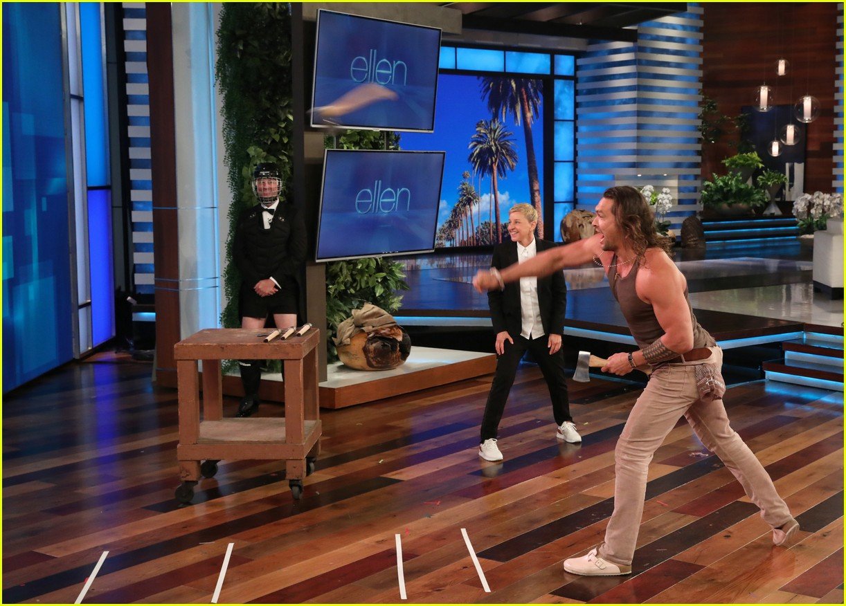 Jason Momoa Teaches Ellen DeGeneres How to Throw an Ax Photo 4287381