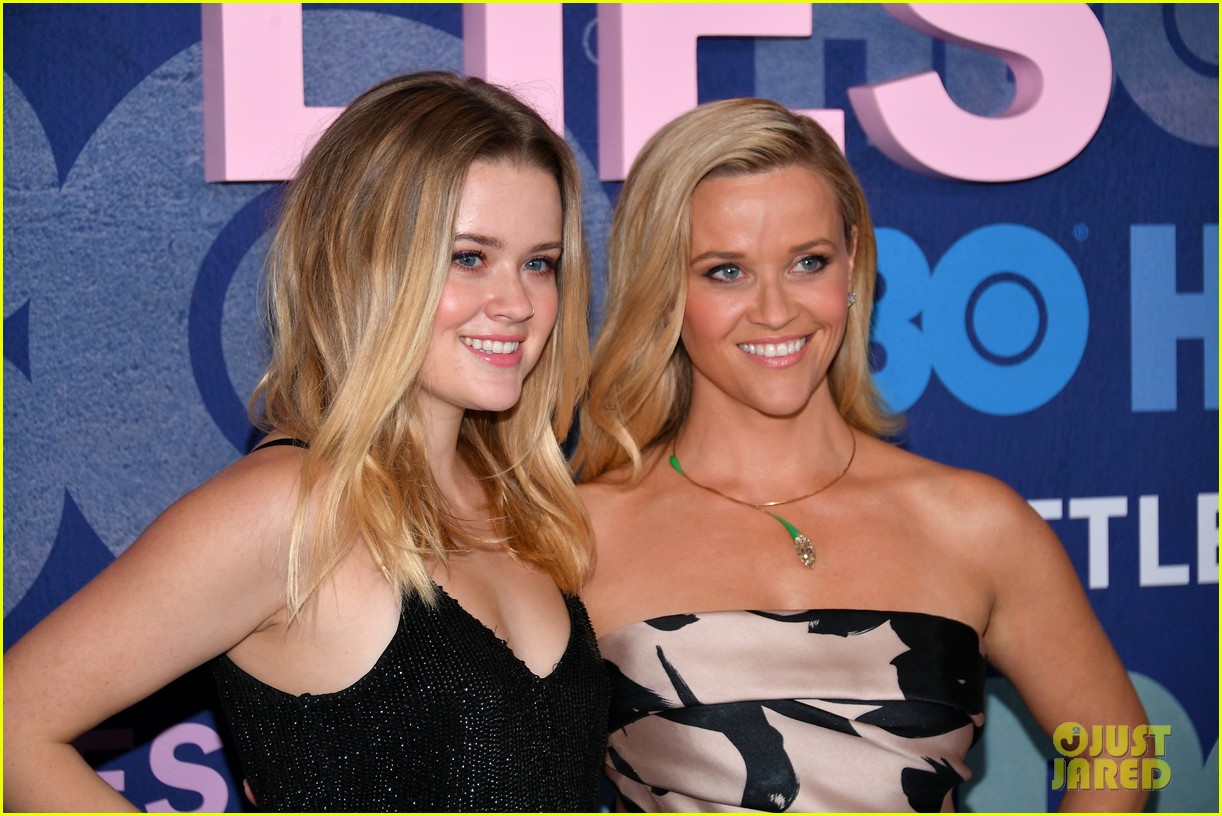 reese witherspoon mini me daughter ava phillippe press days 024300919