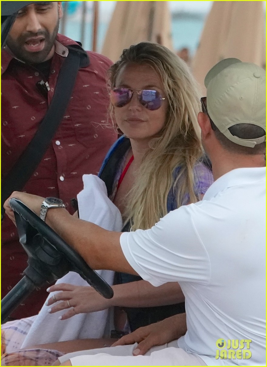 Britney Spears Goes Jetskiing With Boyfriend Sam Asghari in Miami