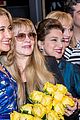 vanessa carlton gets support from stevie nicks at beautiful bway debut 15