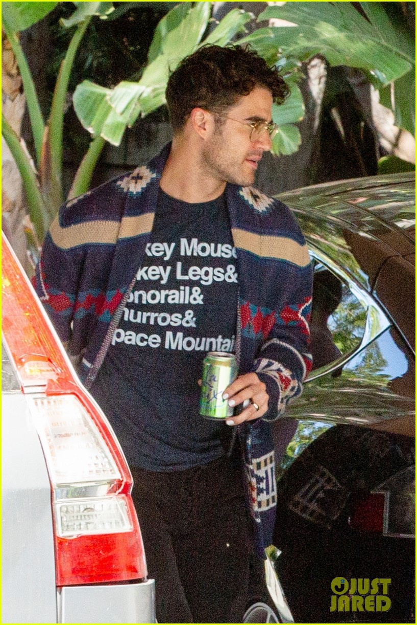 darren criss gets back to work in la after paris fashion shows 034313837