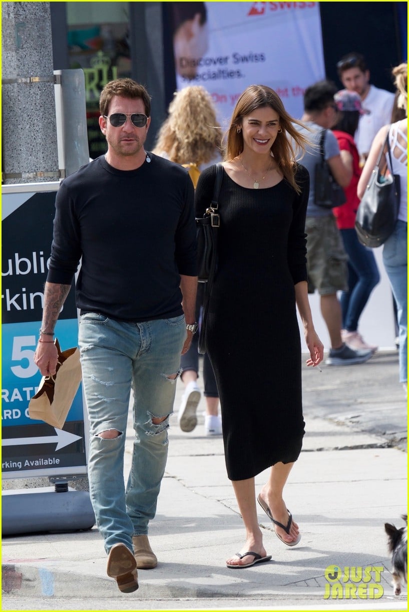dylan mcdermott holds hands mystery woman during lunch 034310868