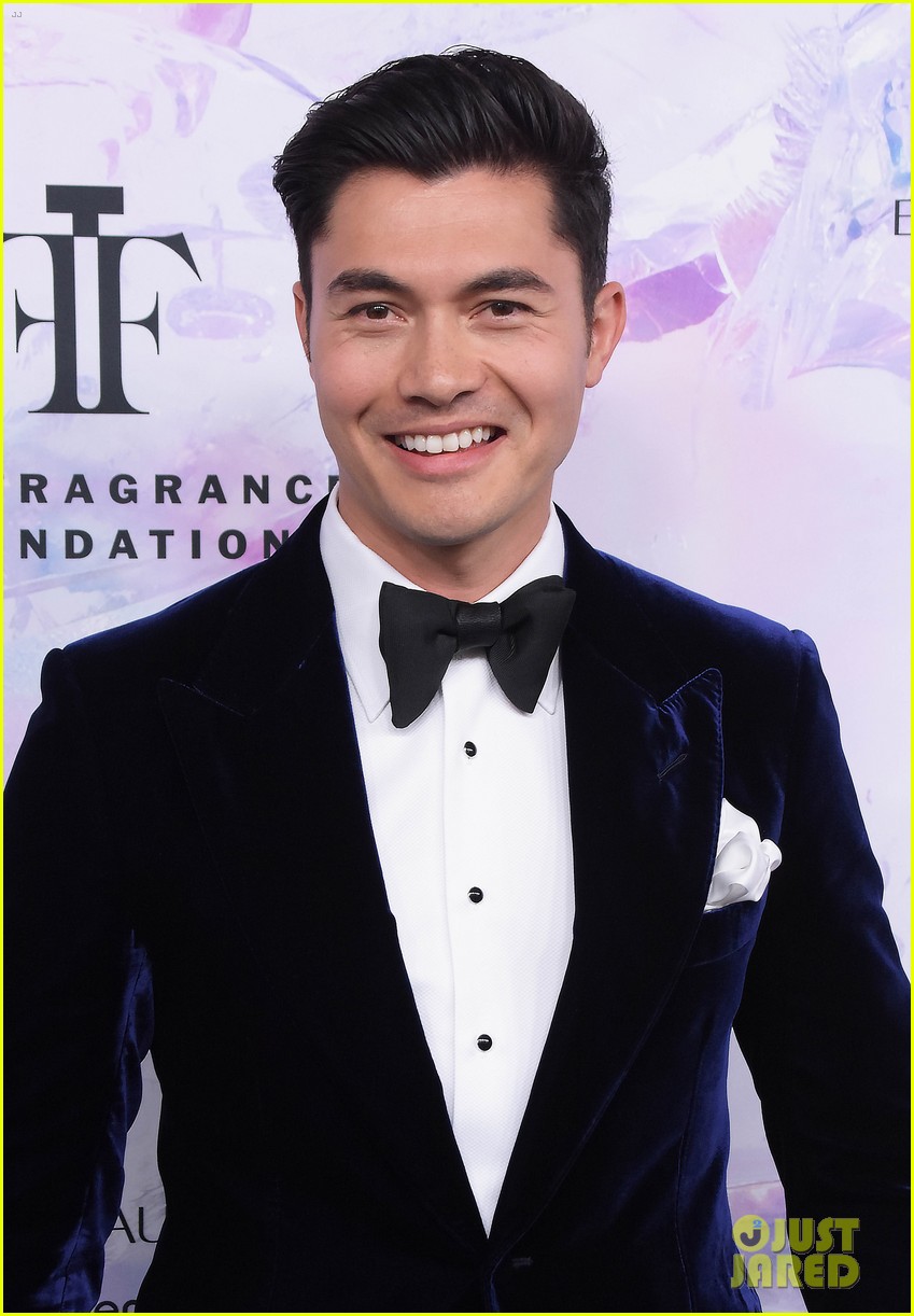 henry golding wife liv lo couple up at fragrance foundation awards 2019 05