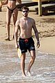 izabel goulart kevin trapp pda and paddle ball 17
