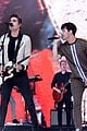 jonas brothers perform year 3000 with busted at summertime ball 06