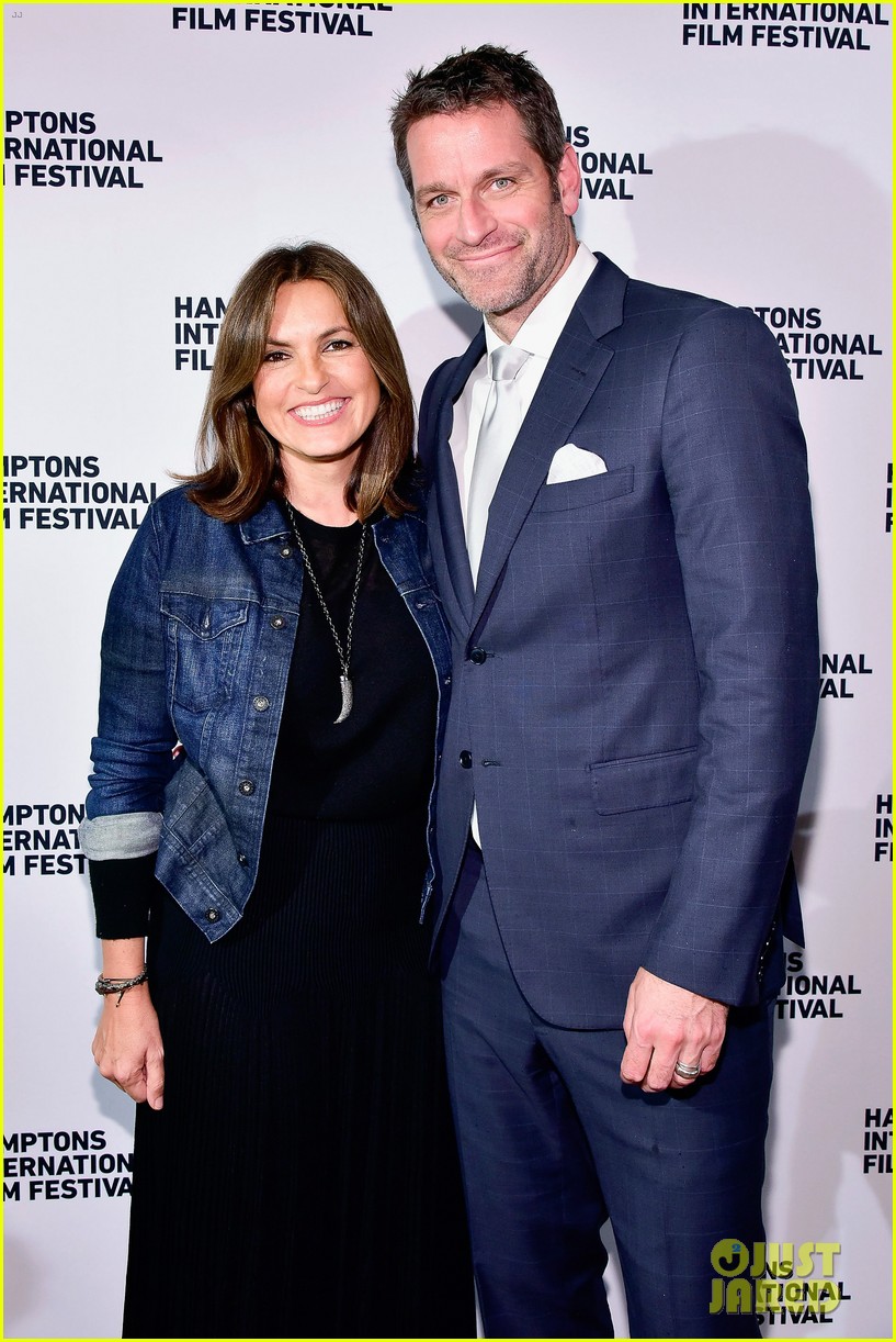 Mariska Hargitay & Peter Hermann Reveal the Amazing Secret to Their 15