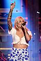 julia michaels performs hurt again for first time on the tonight show 03