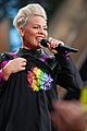 pink fan gives birth to baby girl during opening number at liverpool concert 15