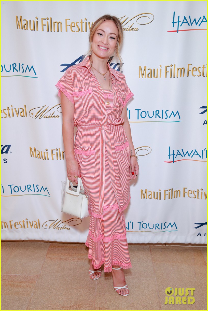 olivia wilde honored at final night of maui film festival 05
