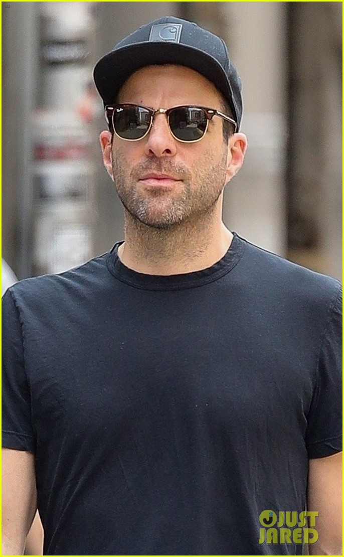 zachary quinto meets up with a friend in nyc 024302175