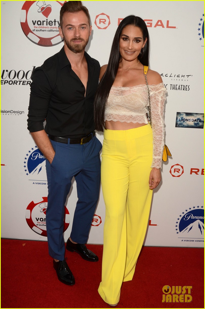 Photo nikki bella artem chigvintsev baby fever 04 Photo 4326700(00)