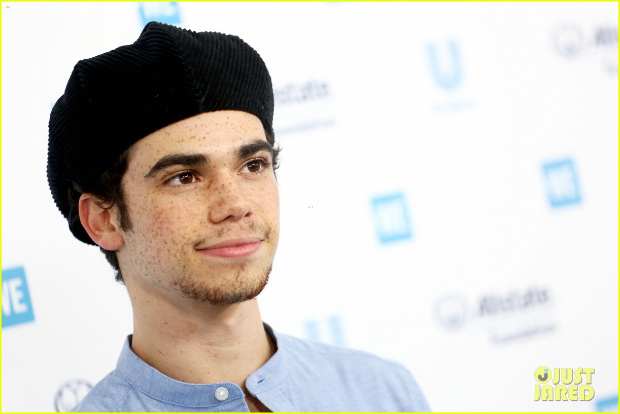 Cameron Boyce Dead - Disney Star Tragically Dies at 20: Photo 4318868 ...