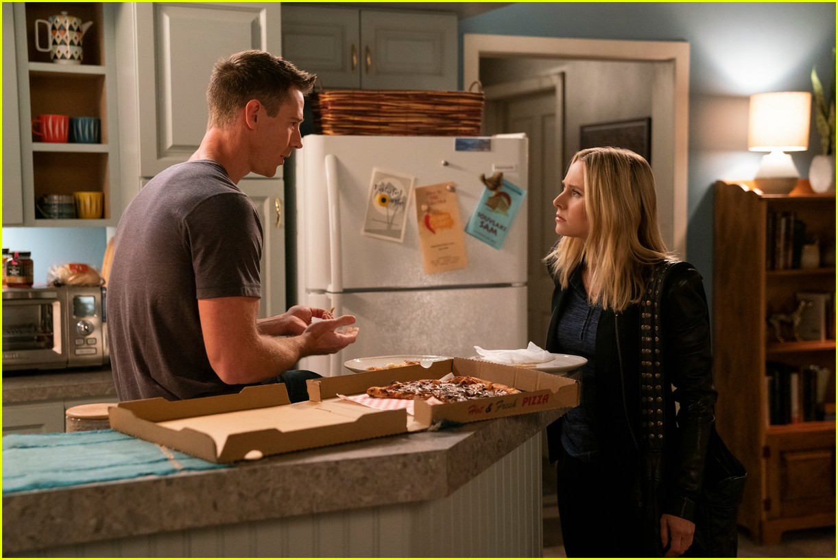 'Veronica Mars' Star Jason Dohring Reacts to That Shocking Finale