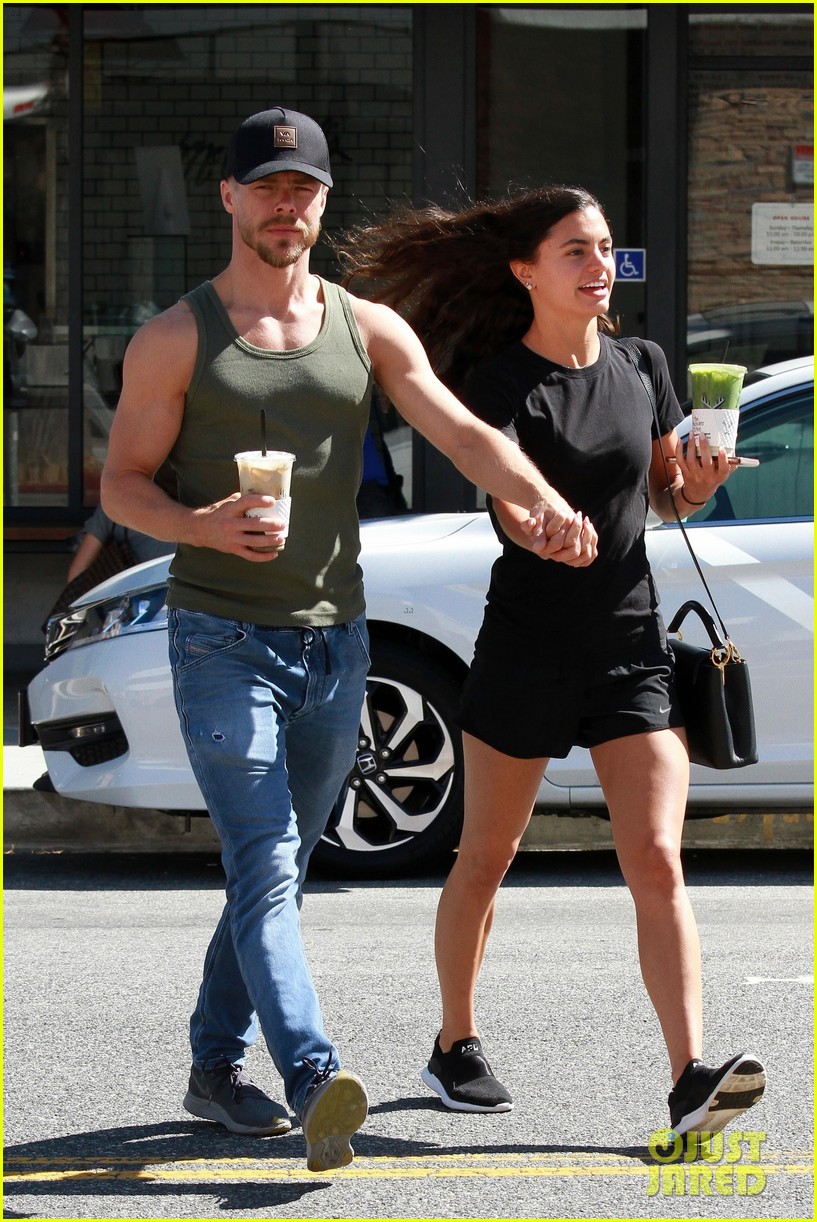 derek hough bares his biceps while out with girlfriend hayley erbert 024317391