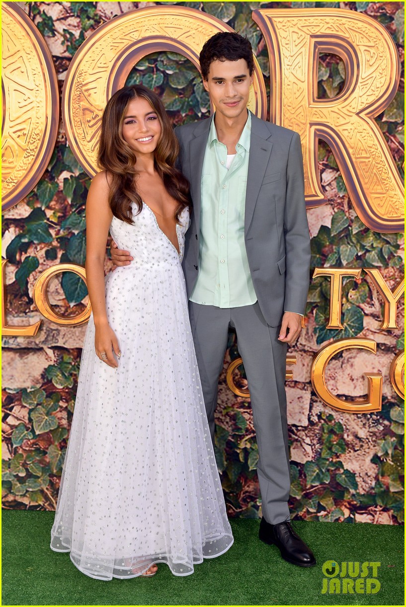 Isabela Moner Joins ‘Dora & The Lost City of Gold’ Parents Eva Longoria