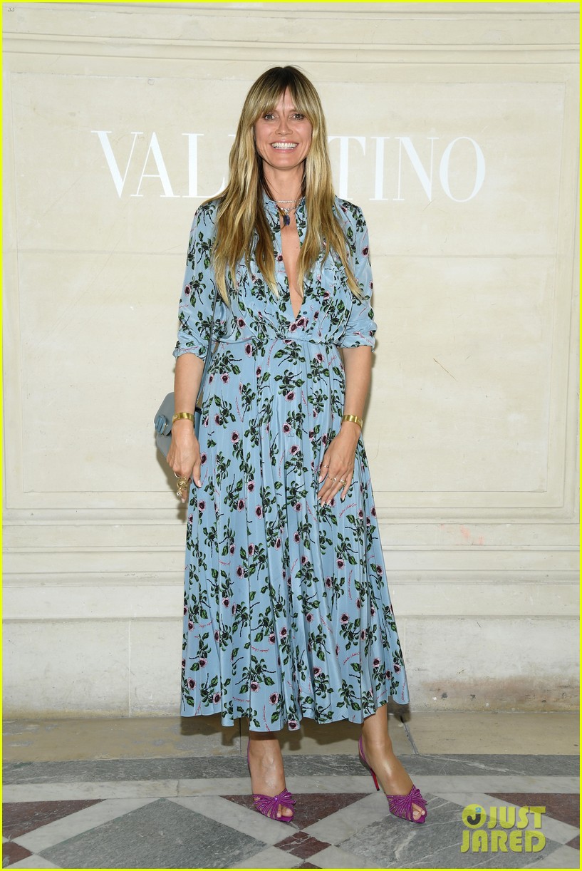 gwyneth paltrow naomi campbell celine dion get glam for valentino paris show 15