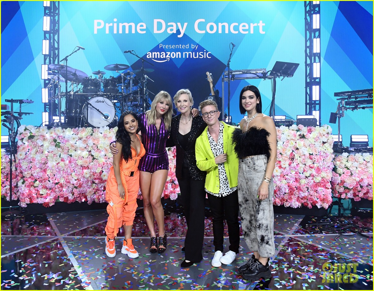 taylor swift amazon prime day concert 034320378