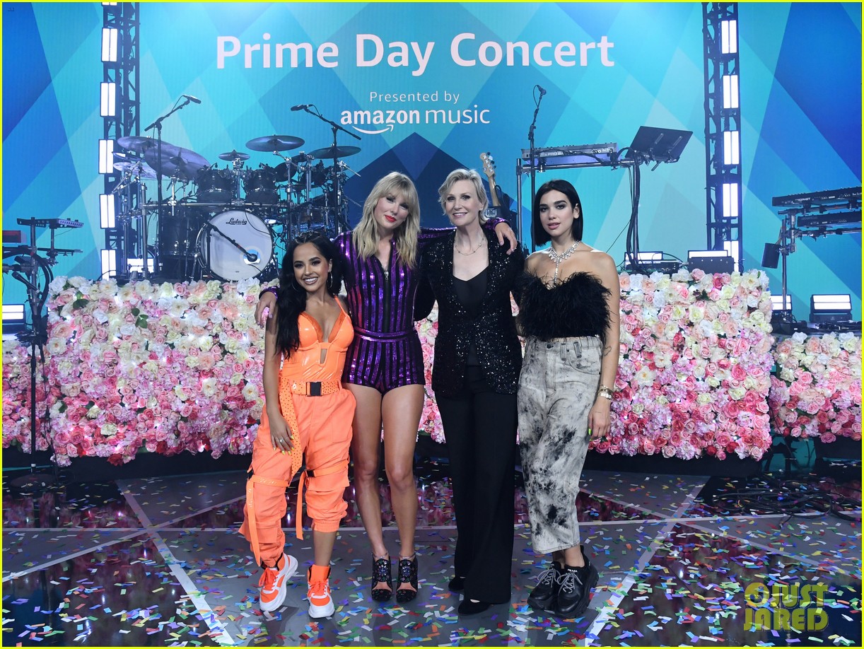 taylor swift amazon prime day concert 154320390