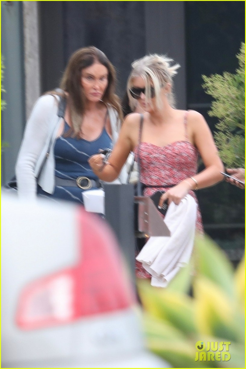 caitlyn jenner lunch0sophia hutchins august 2019 034337176