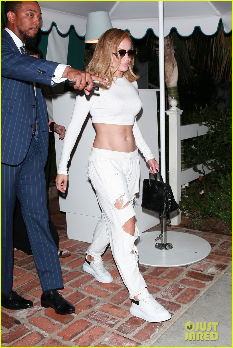 Jennifer Lopez Bares Toned Abs During Dinner Date with Alex Rodriguez