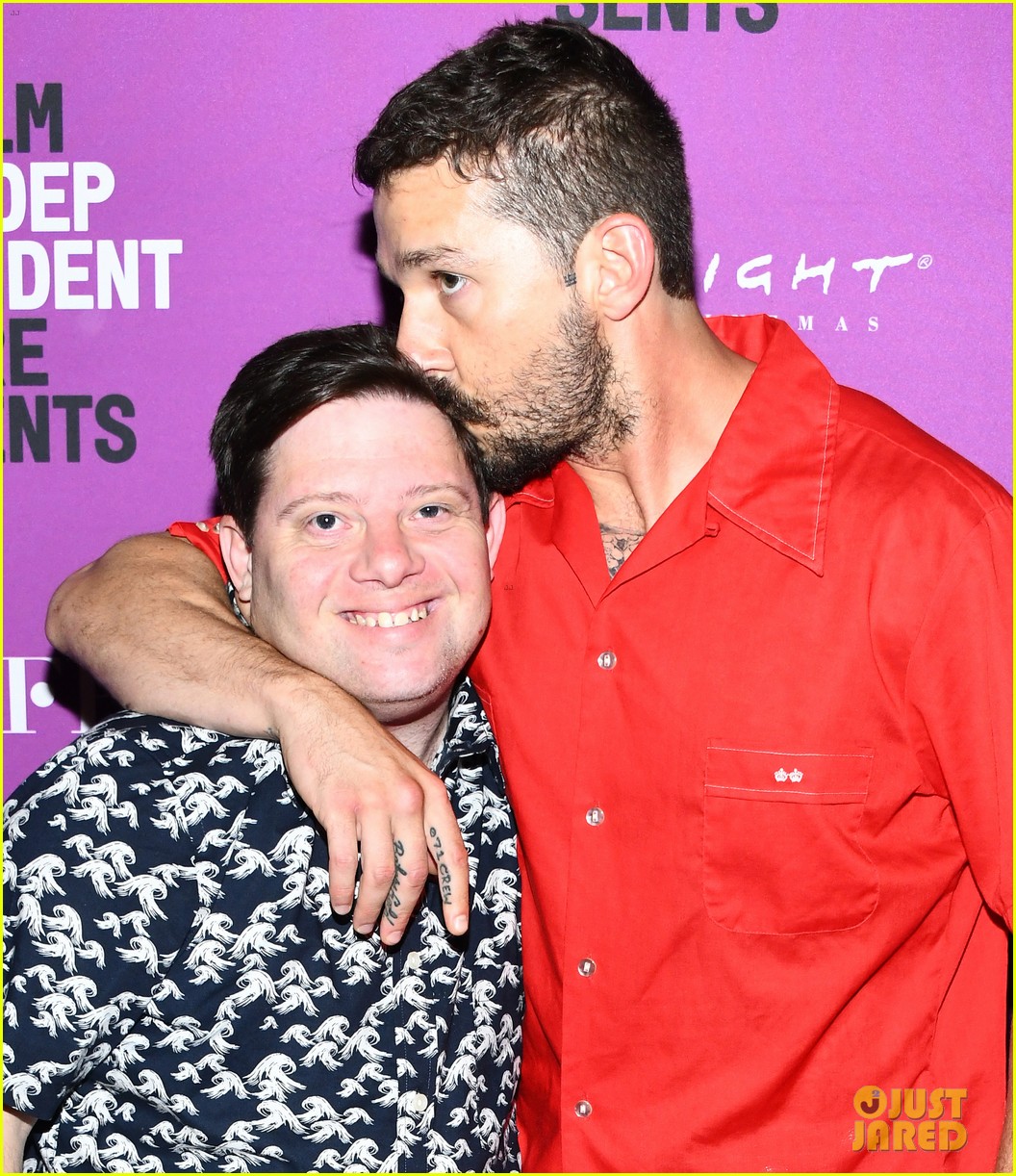 Photo shia labeouf steps out for special peanut butter falcon