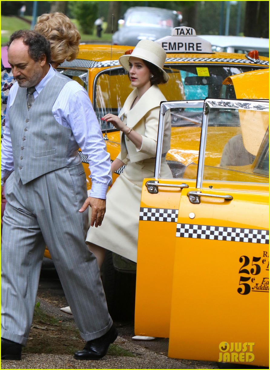 rachel brosnahan spends the day filming with mrs maisel parents 044341940