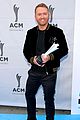 shane mcanally gives moving speech at acm honors i didnt know 01