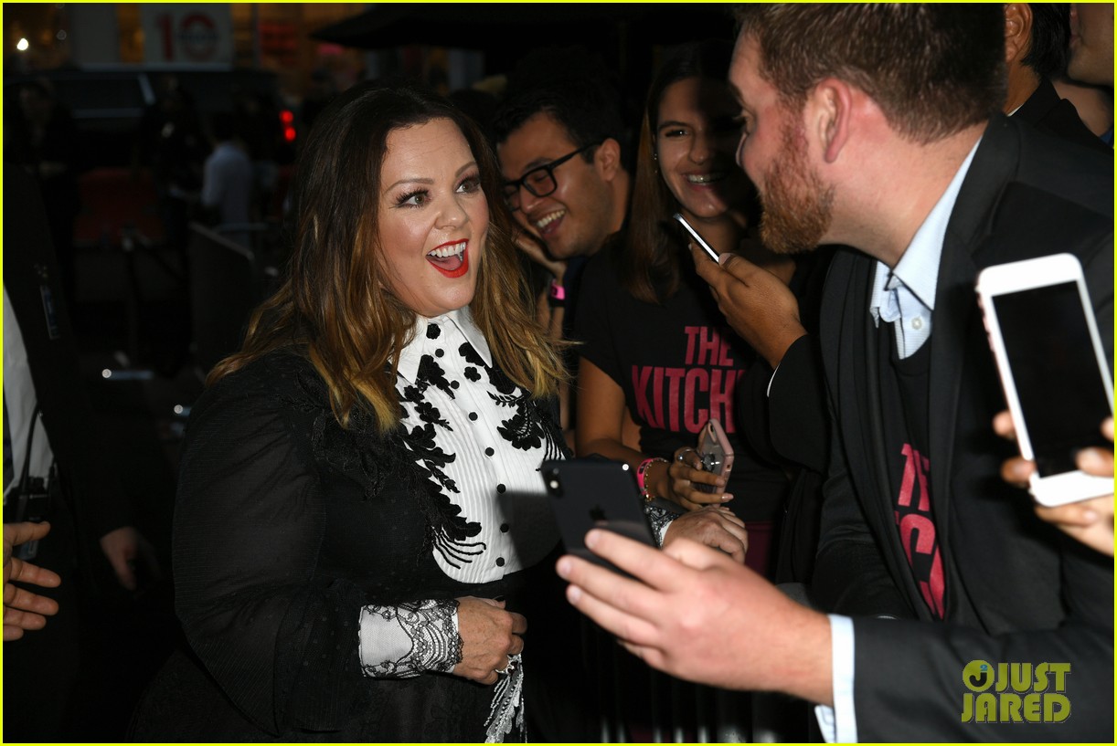 Melissa McCarthy, Tiffany Haddish, & Elisabeth Moss Happily Premiere