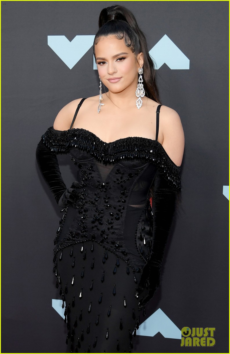 Rosalia Takes Home Best Latin Award at VMAs 2019! Photo 4340826