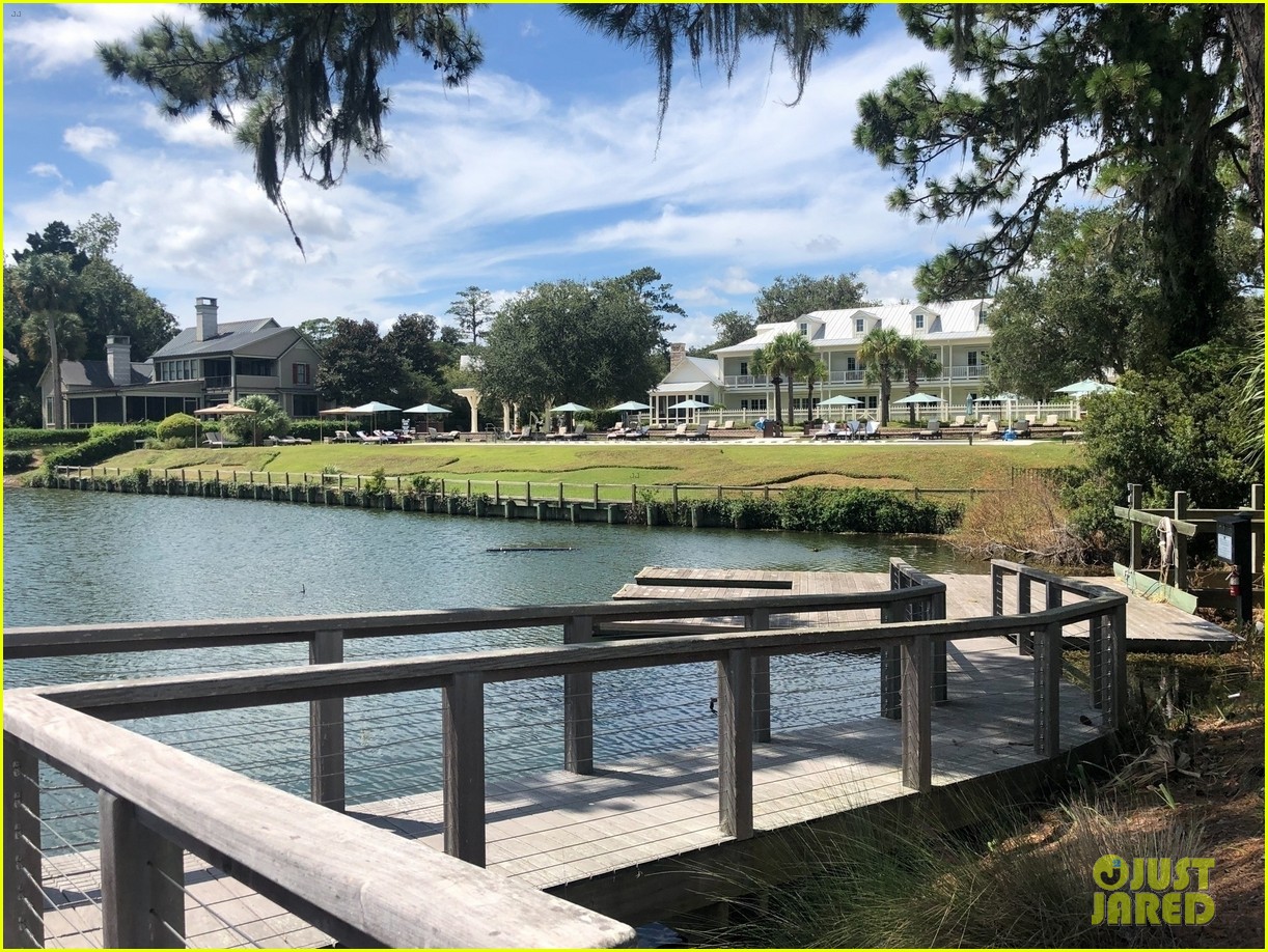 Justin Bieber & Hailey Baldwin Officially Get Married Again in South